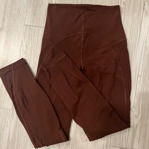 Lululemon size 4